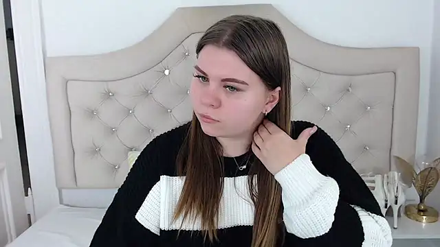 Snapshot of AbbyPleasure chatting on 01.16.25 AbbyPleasure online show from 01.16.25