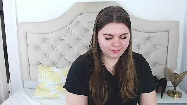 Snapshot of AbbyPleasure chatting on 01.27.25 AbbyPleasure online show from 01.27.25