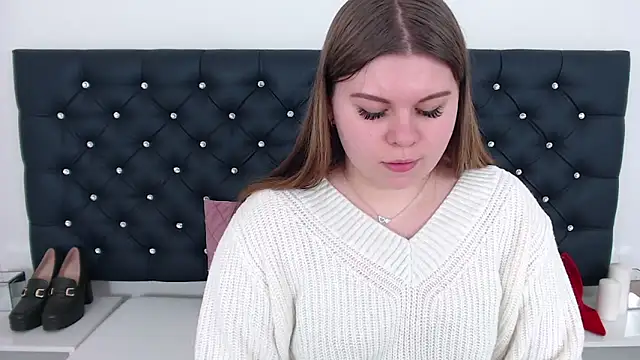 Snapshot of AbbyPleasure chatting on 03.20.25 AbbyPleasure online show from 03.20.25