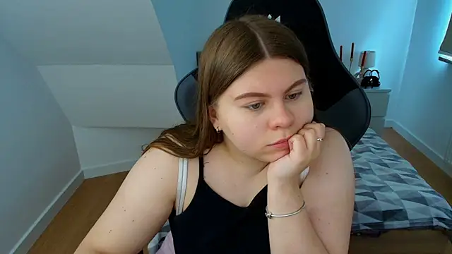 AbbyPleasure online show from 06.04.26