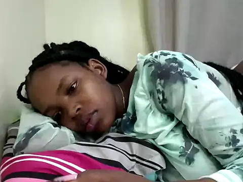 queen-sasha online show from 10.16.25