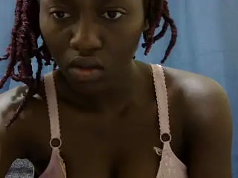 Seeexxxy-bree online show from 02.25.25