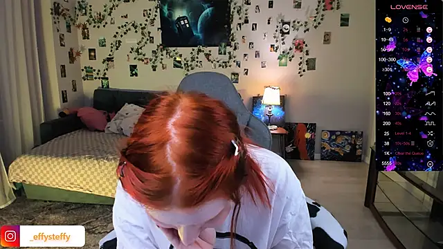 CallMeEffy1 online show from 01.22.25