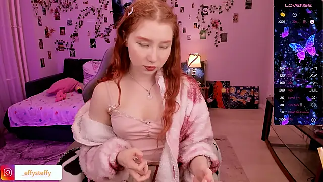 CallMeEffy1 online show from 03.22.25