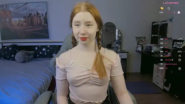 CallMeEffy1 online show from 05.25.26