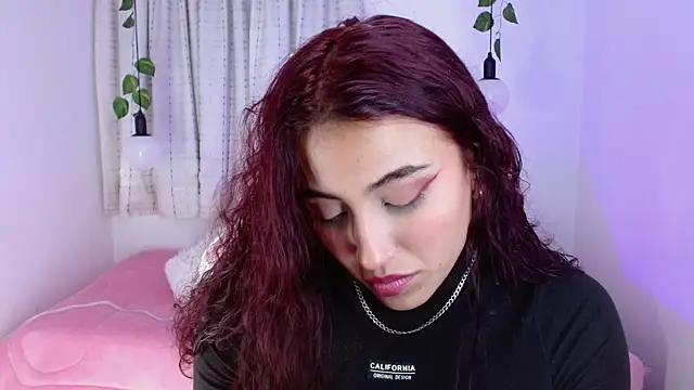 veronicaxx69 online show from 12.17.24