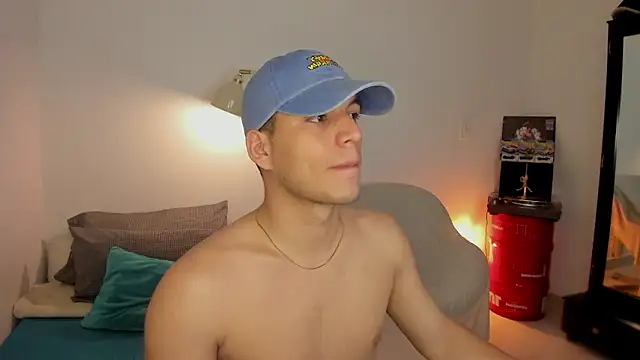 Curlblue online show from 02.10.26