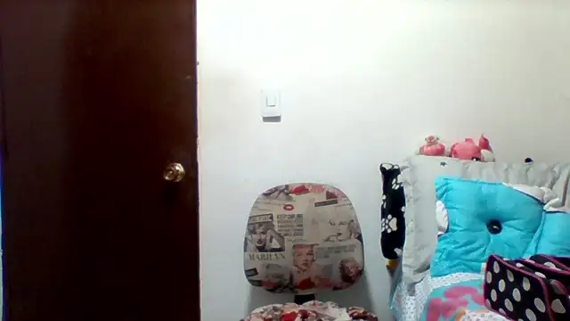 Snapshot of Alisson_brand chatting on 02.13.25 Alisson brand online show from 02.13.25