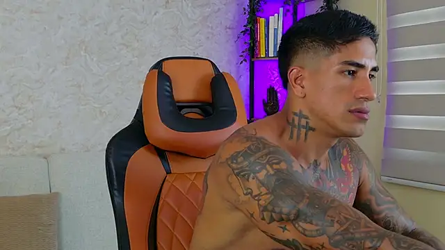 AdanReilly online show from 03.12.25