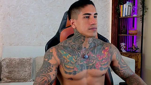 AdanReilly online show from 05.09.26