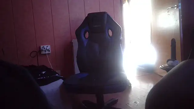 Lia Y PatrickX online show from 02.05.25