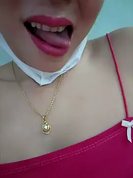 zizi public online show from 03.18.25