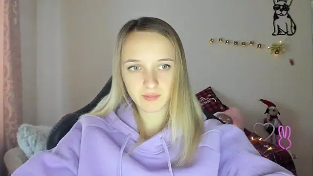 Snapshot of RouseReed chatting on 01.17.26 RouseReed online show from 01.17.26