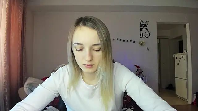 Snapshot of RouseReed chatting on 02.01.26 RouseReed online show from 02.01.26