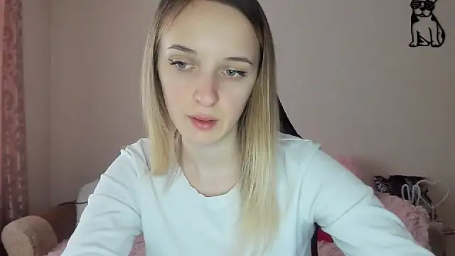 Snapshot of RouseReed chatting on 02.12.26 RouseReed online show from 02.12.26