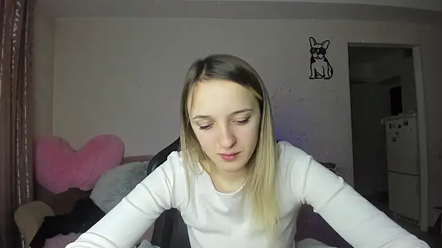 Snapshot of RouseReed chatting on 02.14.26 RouseReed online show from 02.14.26