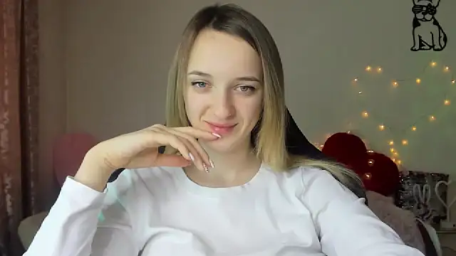 Snapshot of RouseReed chatting on 02.28.26 RouseReed online show from 02.28.26