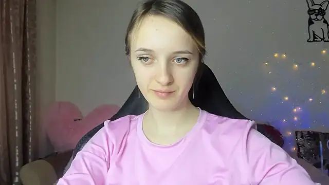 Snapshot of RouseReed chatting on 03.03.26 RouseReed online show from 03.03.26