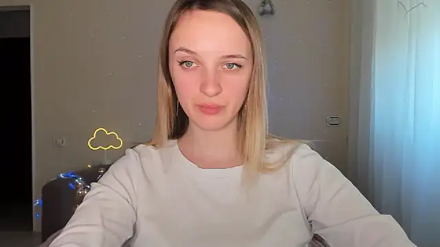 Snapshot of RouseReed chatting on 03.09.26 RouseReed online show from 03.09.26