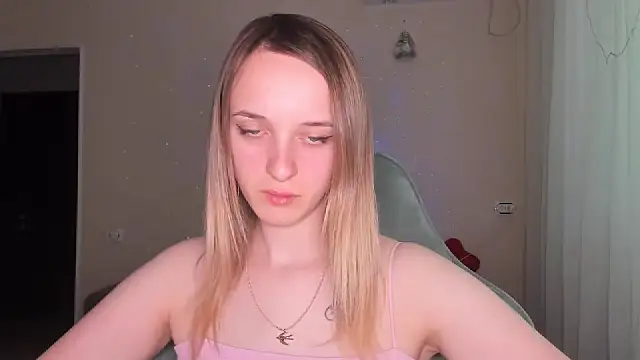 Snapshot of RouseReed chatting on 03.22.26 RouseReed online show from 03.22.26