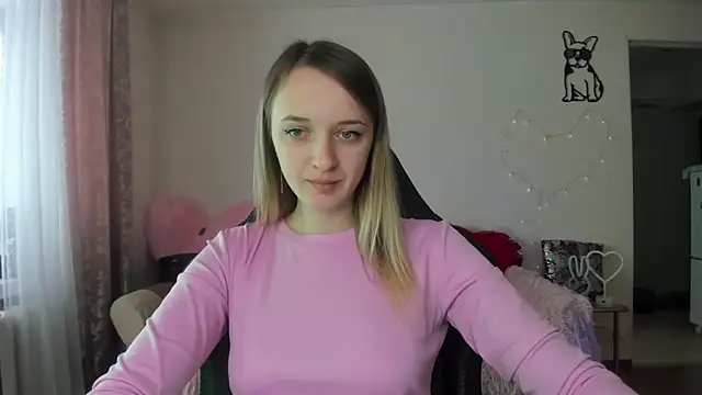 Snapshot of RouseReed chatting on 03.26.26 RouseReed online show from 03.26.26