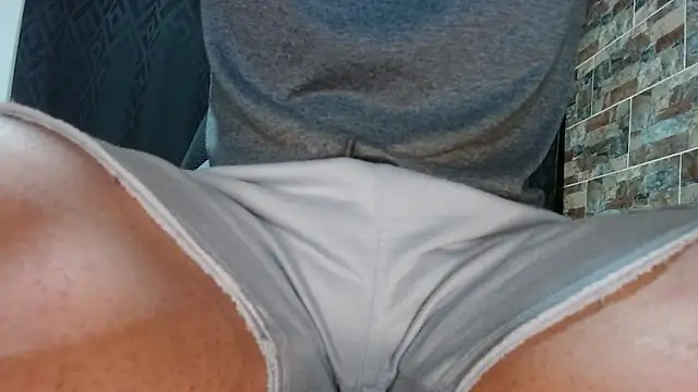 babyrecord1 online show from 02.23.25