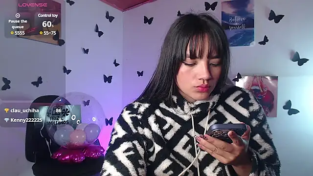 Snapshot of _serendepia_ chatting on 12.20.24 serendepia online show from 12.20.24