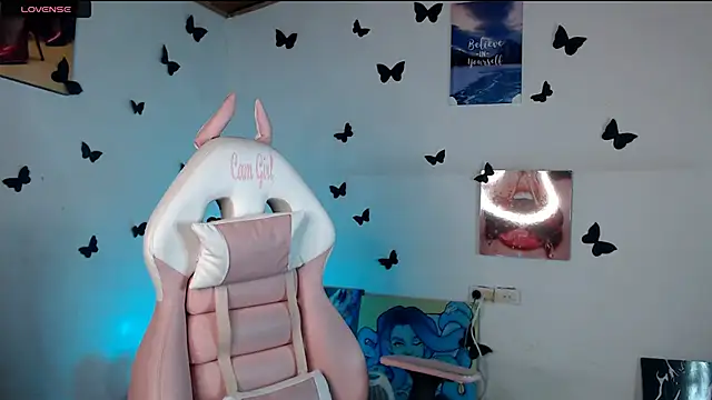 Snapshot of _serendepia_ chatting on 02.22.25 serendepia online show from 02.22.25