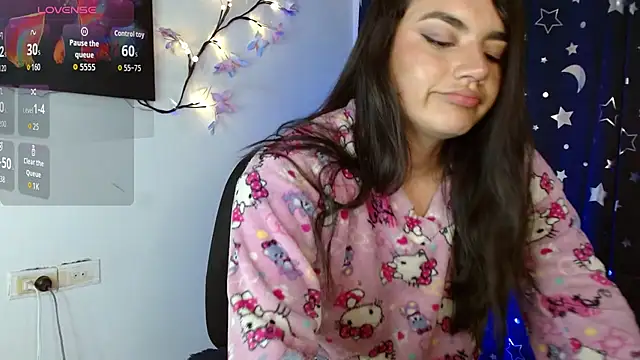 Snapshot of _serendepia_ chatting on 10.17.25 serendepia online show from 10.17.25