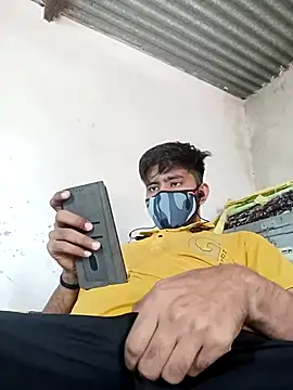 Snapshot of Pussy_lover_33 chatting on 09.09.25 Pussy lover 33 online show from 09.09.25