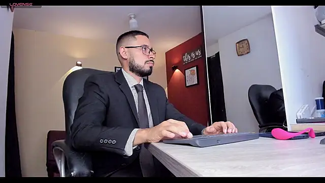 Snapshot of thesexlawyer1 chatting on 02.22.26 thesexlawyer1 online show from 02.22.26