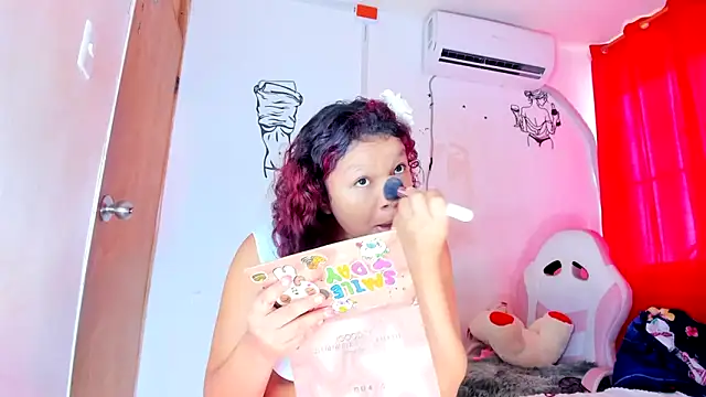 Emily Coper18 online show from 02.16.26