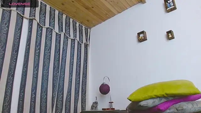 JULYSEX1 online show from 12.24.24