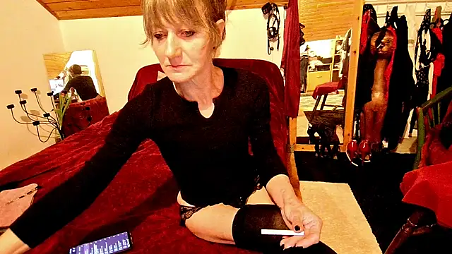 Hot Colettte online show from 04.07.26