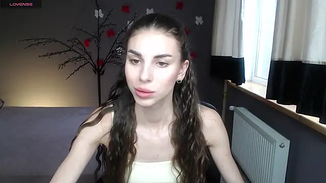 EmmyGreans online show from 03.25.26