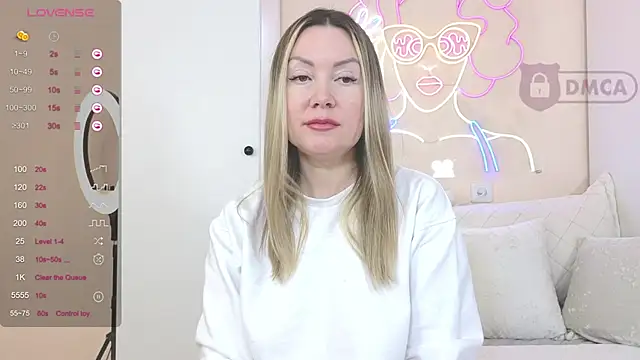 Snapshot of ElleCherry chatting on 01.16.25 ElleCherry online show from 01.16.25