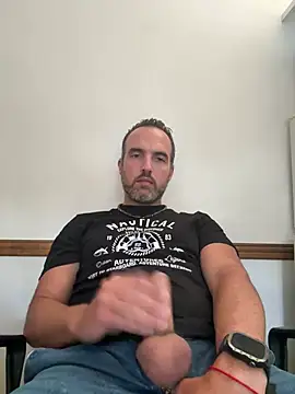 Snapshot of leon3875 chatting on 02.18.26 leon3875 online show from 02.18.26