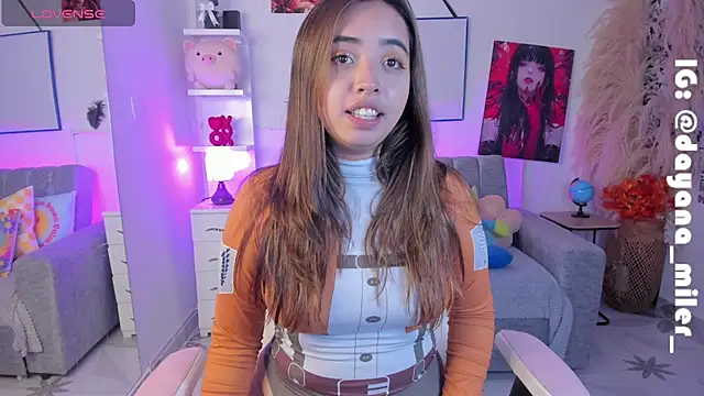 Snapshot of _dayana_miler chatting on 03.06.25 dayana miler online show from 03.06.25