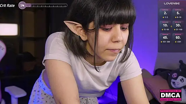 Snapshot of Triss_Moon chatting on 01.08.25 Triss Moon online show from 01.08.25