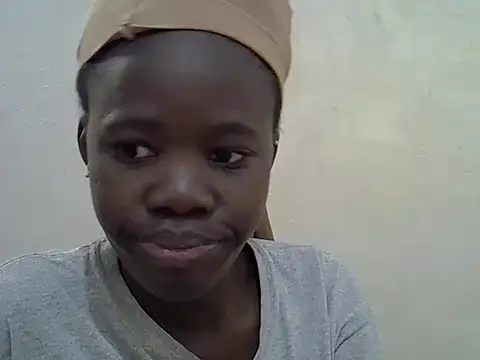 Snapshot of hey_its_andreana chatting on 03.02.26 hey its andreana online show from 03.02.26