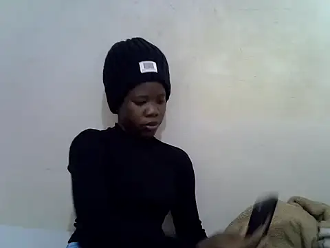 Snapshot of hey_its_andreana chatting on 03.09.26 hey its andreana online show from 03.09.26