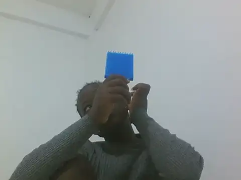 Snapshot of hey_its_andreana chatting on 05.16.26 hey its andreana online show from 05.16.26