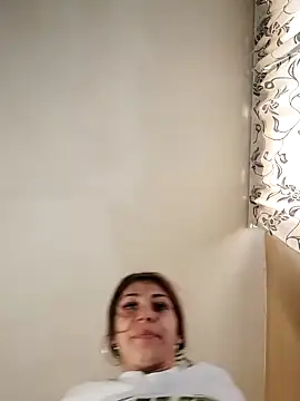 Snapshot of AntoniaHottie chatting on 03.09.25 AntoniaHottie online show from 03.09.25