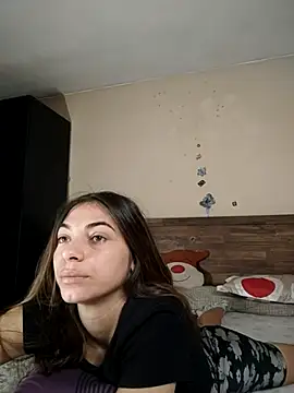 Snapshot of AntoniaHottie chatting on 10.02.25 AntoniaHottie online show from 10.02.25