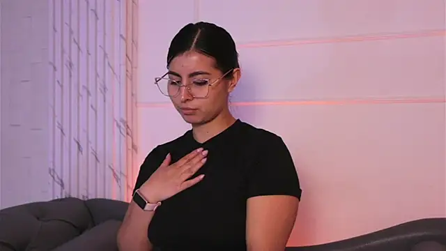 ShelleyMorell online show from 02.18.25