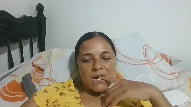 GiveLove1 online show from 10.31.25