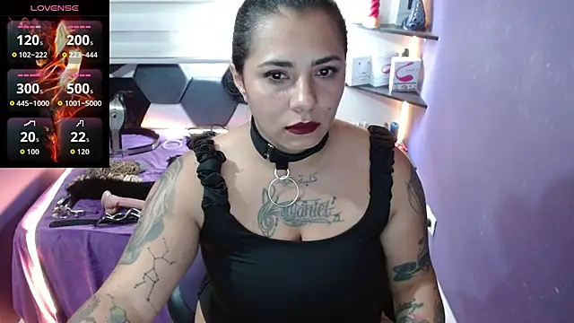 Alexa Slavehot777 online show from 10.04.25