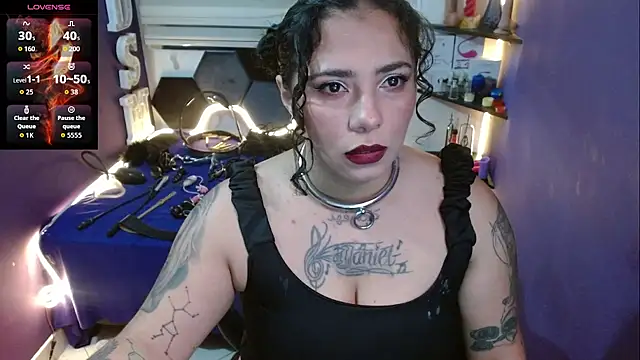 Alexa Slavehot777 online show from 02.18.26