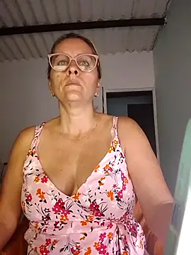 deisy summers47x online show from 03.14.25