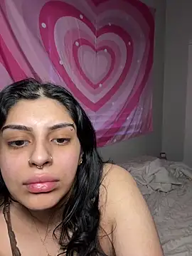 Snapshot of ThickerThanYoBitch chatting on 02.19.26 ThickerThanYoBitch online show from 02.19.26